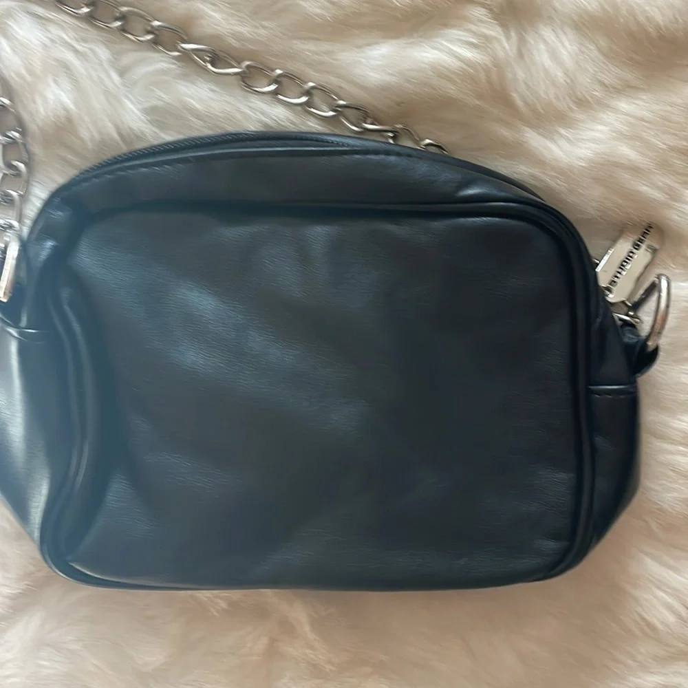 Studio Gear Quilted Chain Strap Purse, black crossbody bag silver - Picture 3 of 5